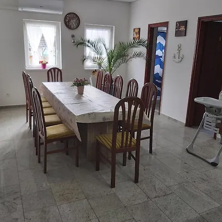 Hullam * Gyenesdiás